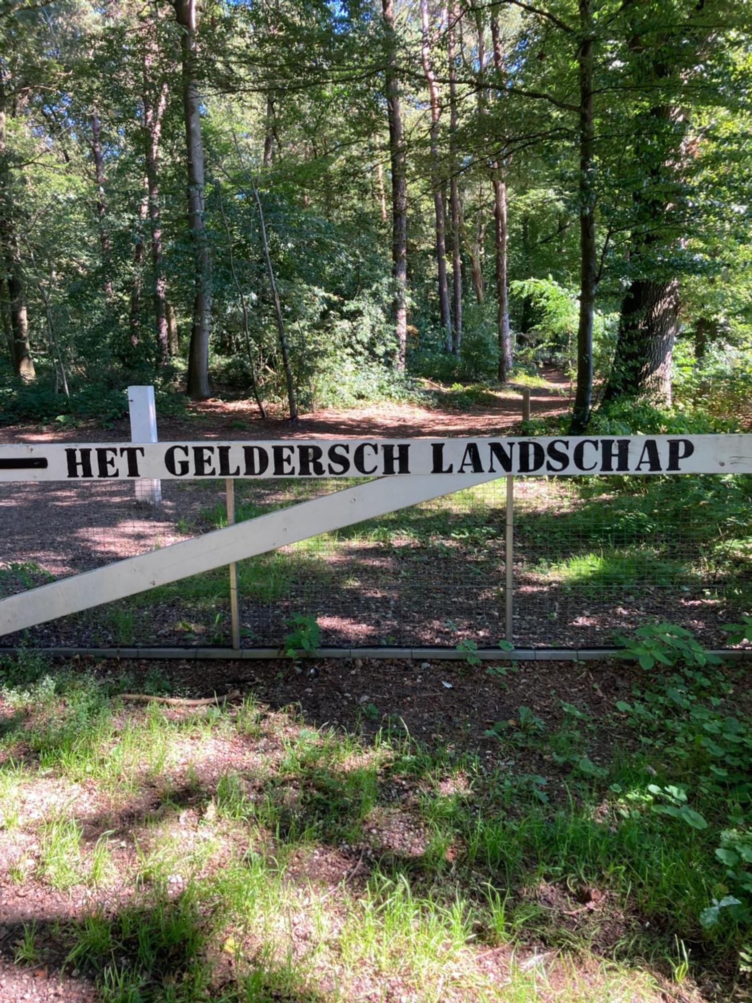 Bed & Breakfast Hoeve Happiness - Ontbijt Inbegrepen - Wellness Aanwezig Voorthuizen Exterior photo
