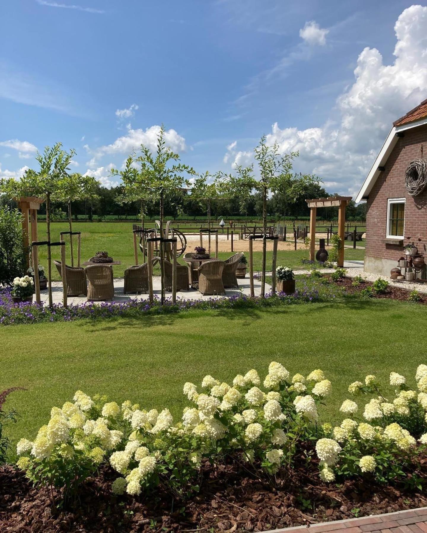Bed & Breakfast Hoeve Happiness - Ontbijt Inbegrepen - Wellness Aanwezig Voorthuizen Exterior photo