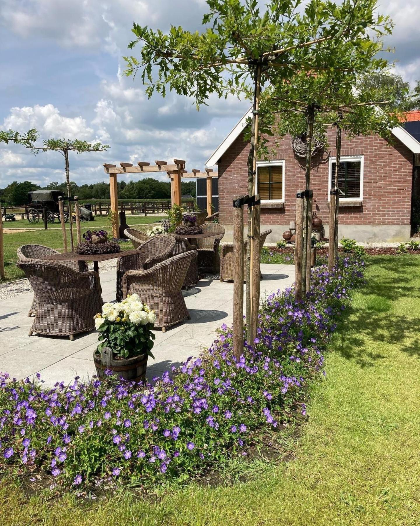 Bed & Breakfast Hoeve Happiness - Ontbijt Inbegrepen - Wellness Aanwezig Voorthuizen Exterior photo