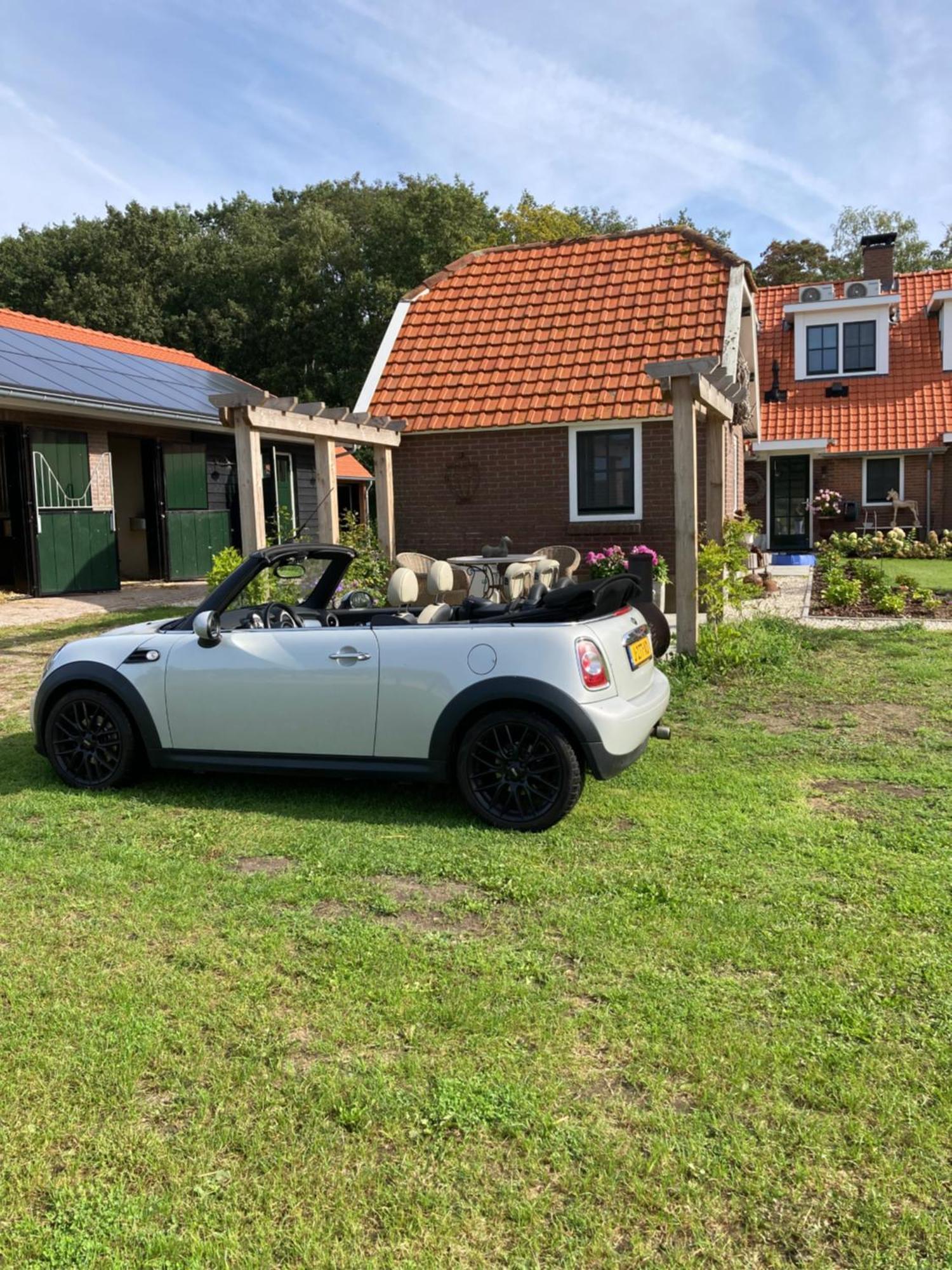 Bed & Breakfast Hoeve Happiness - Ontbijt Inbegrepen - Wellness Aanwezig Voorthuizen Exterior photo