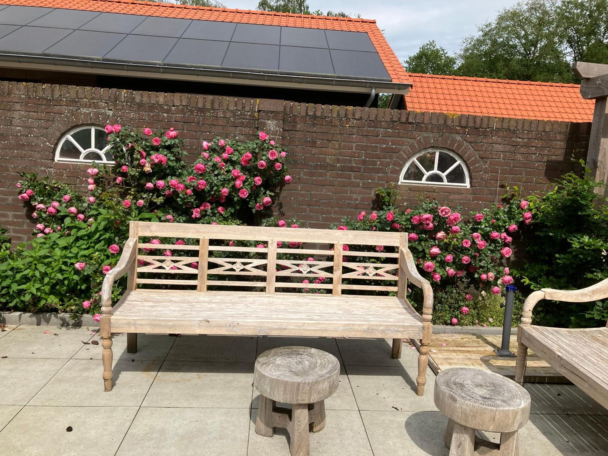 Bed & Breakfast Hoeve Happiness - Ontbijt Inbegrepen - Wellness Aanwezig Voorthuizen Exterior photo